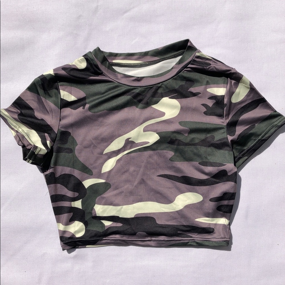 ｃｒｏｐ  ｔｅｅ - Picture 3 of 4